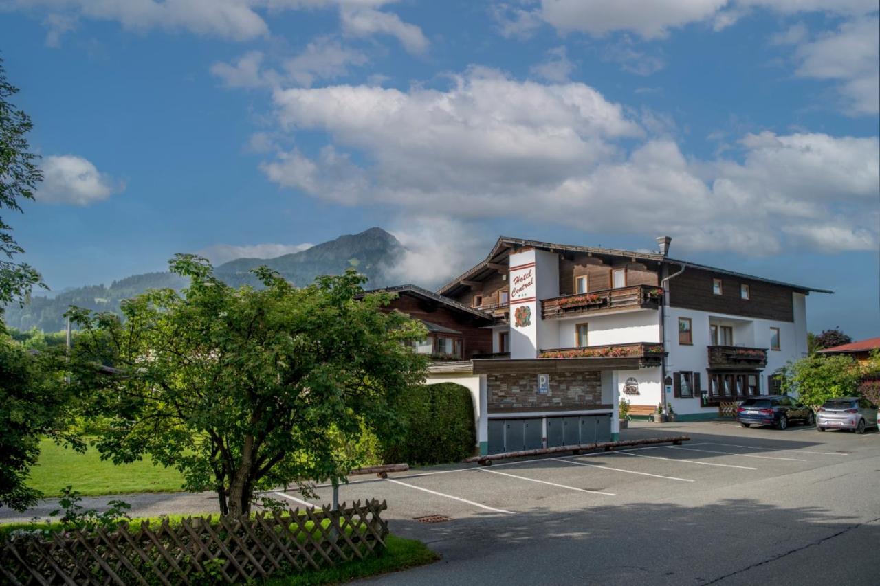 Familienhotel Central 3*